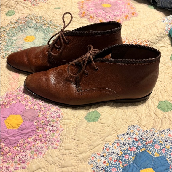 Bandolino women’s booties lace up shoes, size 8 - Picture 2 of 6